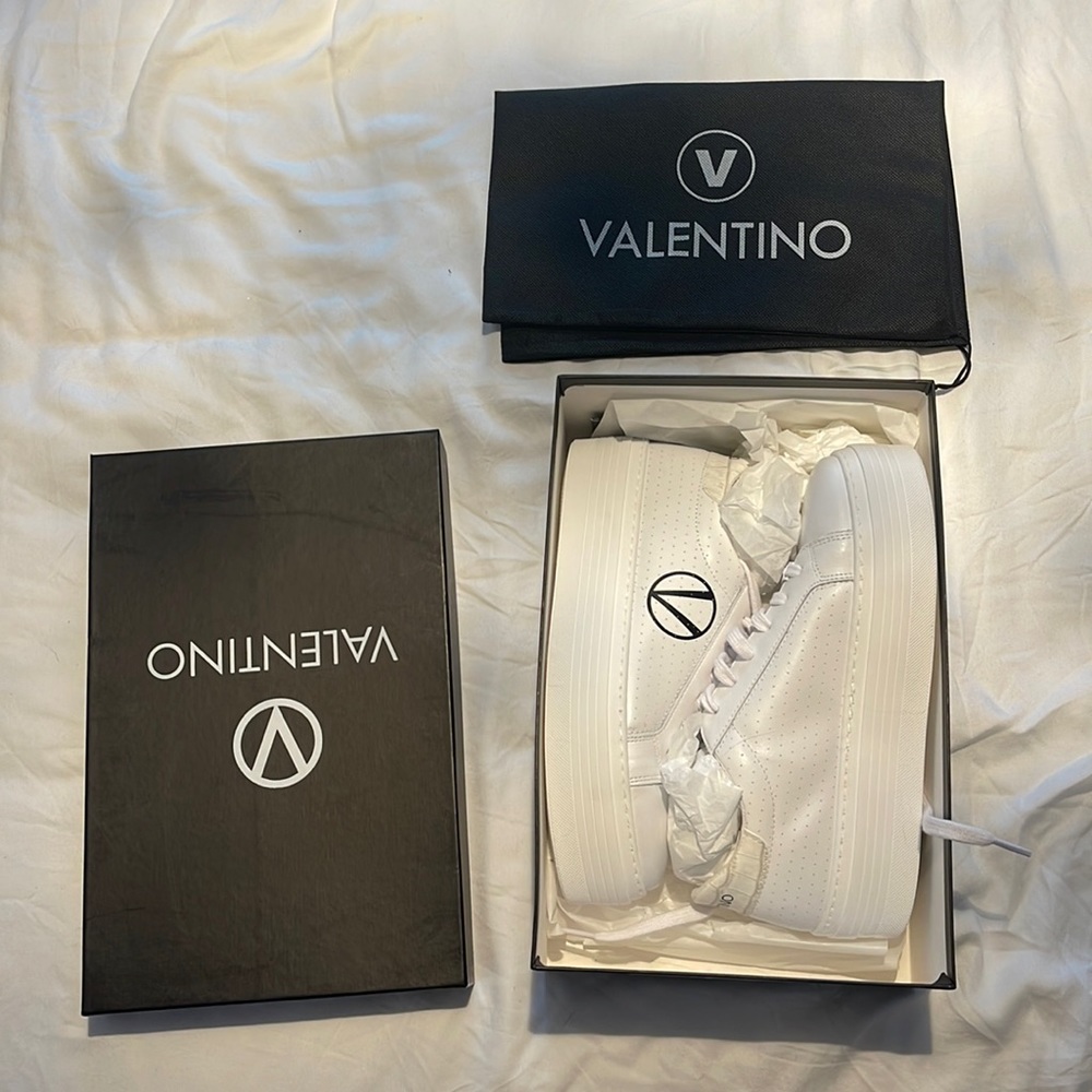 Valentino Sneakers